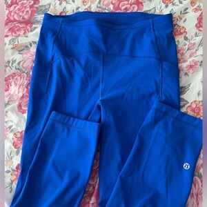 Lululemon capri leggings with pockets